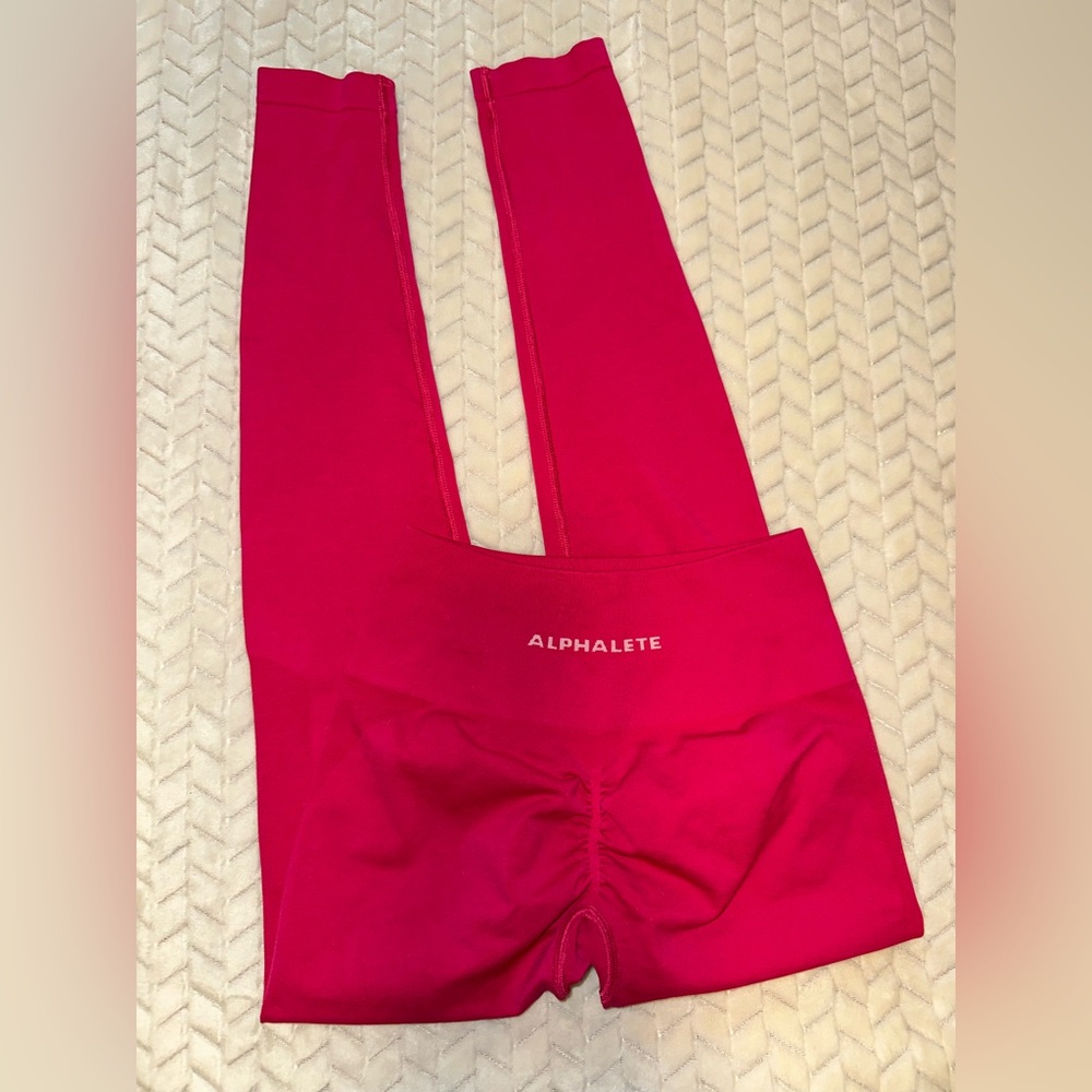 Alphalete Magenta Leggings - Picture 3 of 11